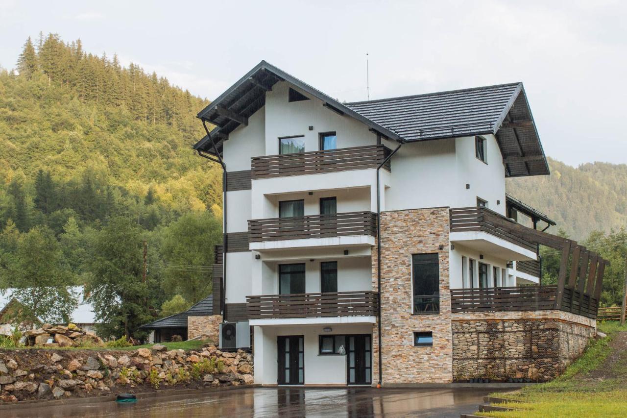 Comoara Raraului Campulung Moldovenesc Exterior photo